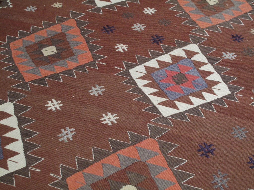 Balikesir Kilim Rug In Excellent Condition For Sale In New York, NY