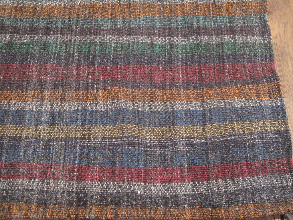 Kelim-Teppich aus Koralle (Türkisch) im Angebot