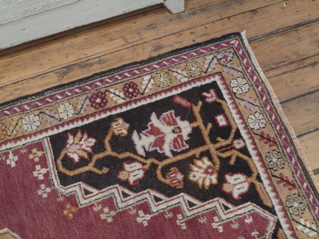 Maden Rug In Good Condition For Sale In New York, NY