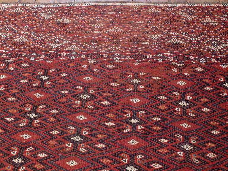 Antique Turkmen Palas Rug In Good Condition For Sale In New York, NY