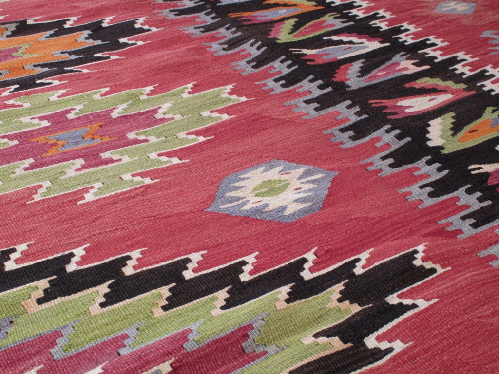Laine Rug & Kilim Balkans en vente