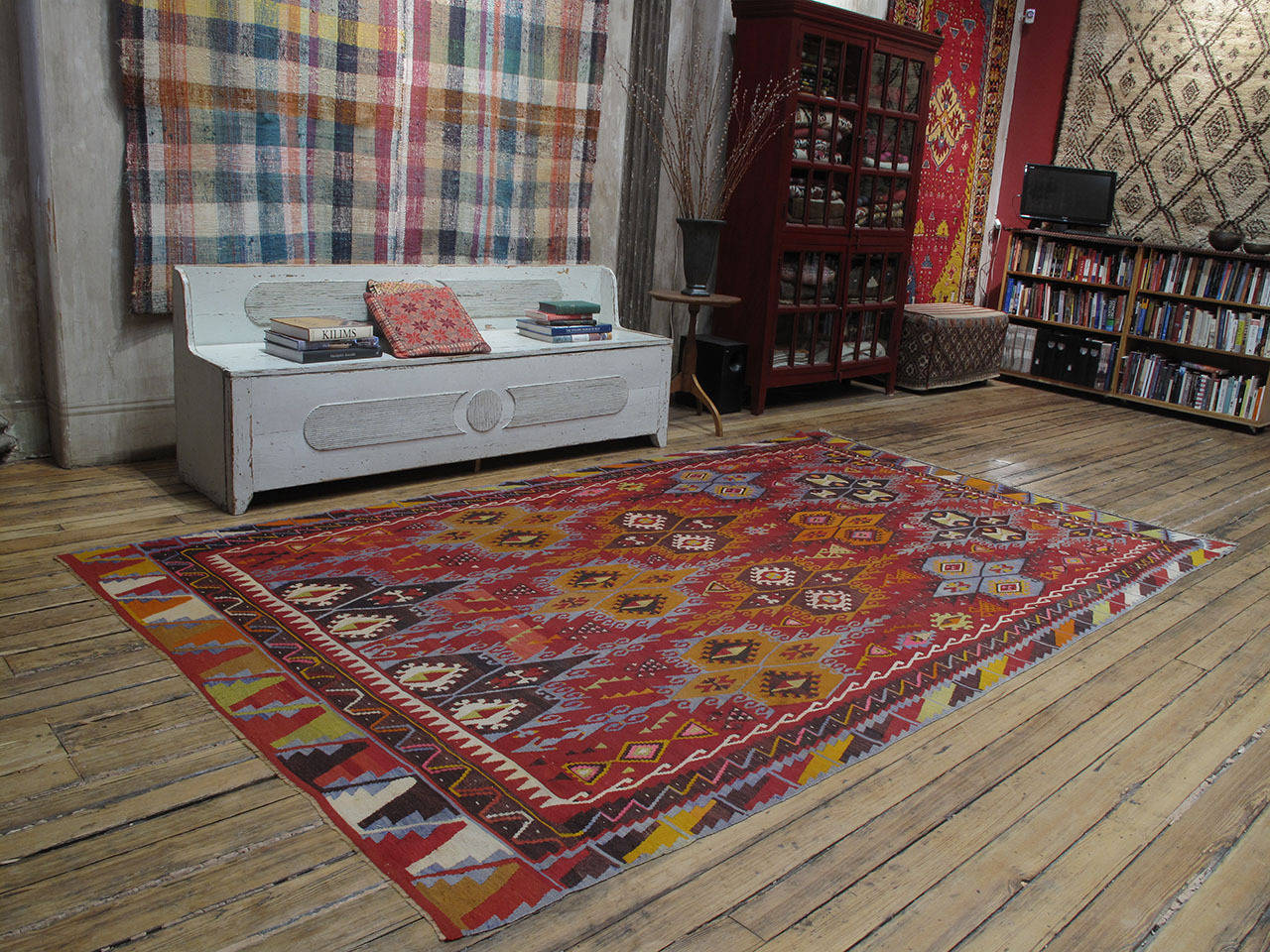 Sharkisla Kilim rug. A very nice old flat-weave rug from Eastern Turkey, displaying one of the characteristic designs of this region, but with a generous scale and really happy colors. Very charming rug.