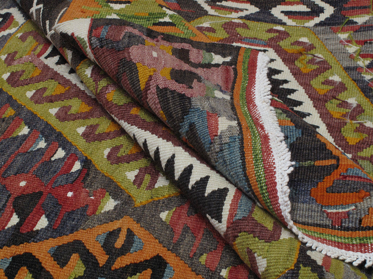 Exceptional West Anatolian Kilim Rug For Sale 1