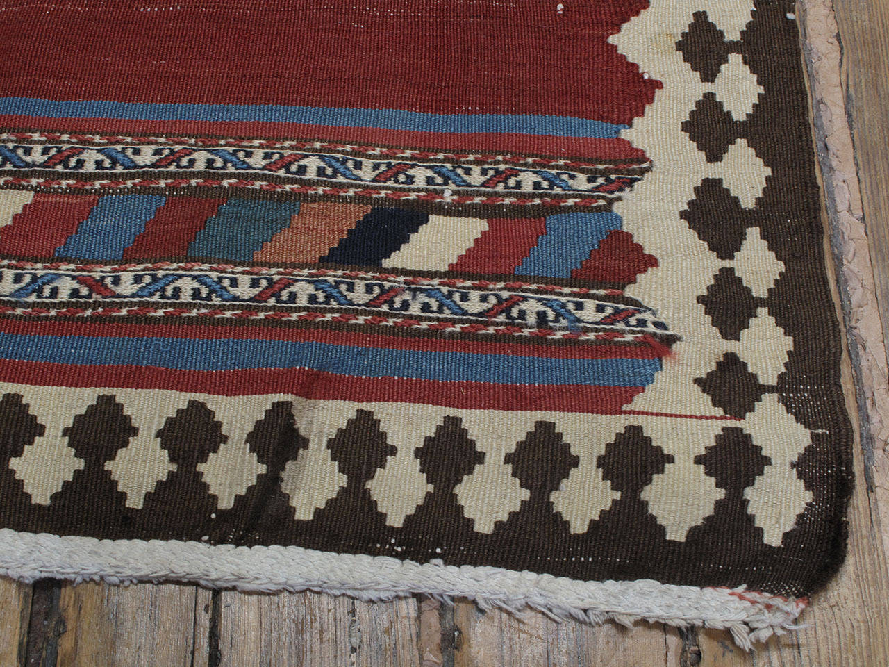 Antiker Shahsavan-Kelim-Teppich im Angebot 1