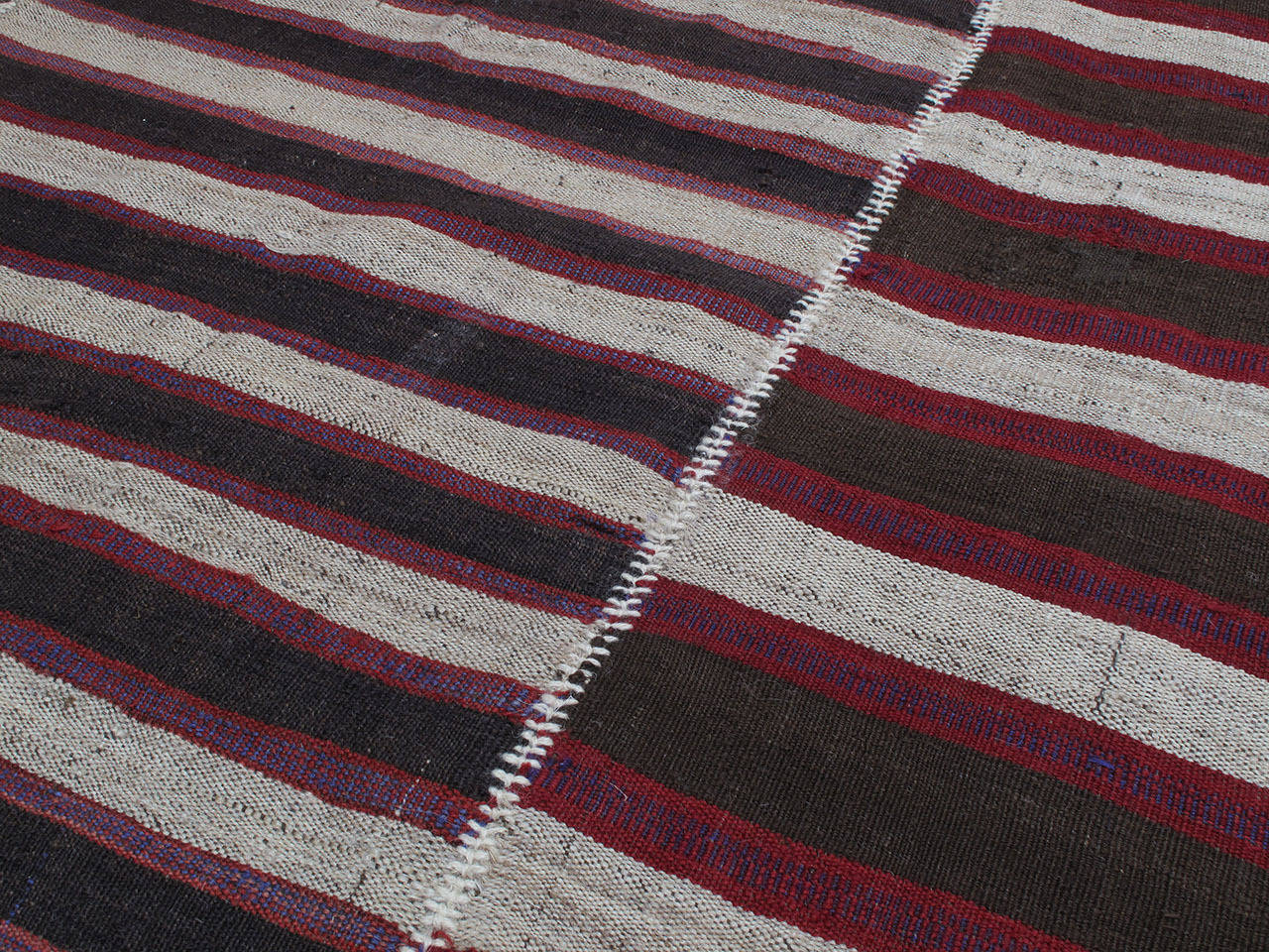 Hand-Woven Mazanderan Kilim Rug