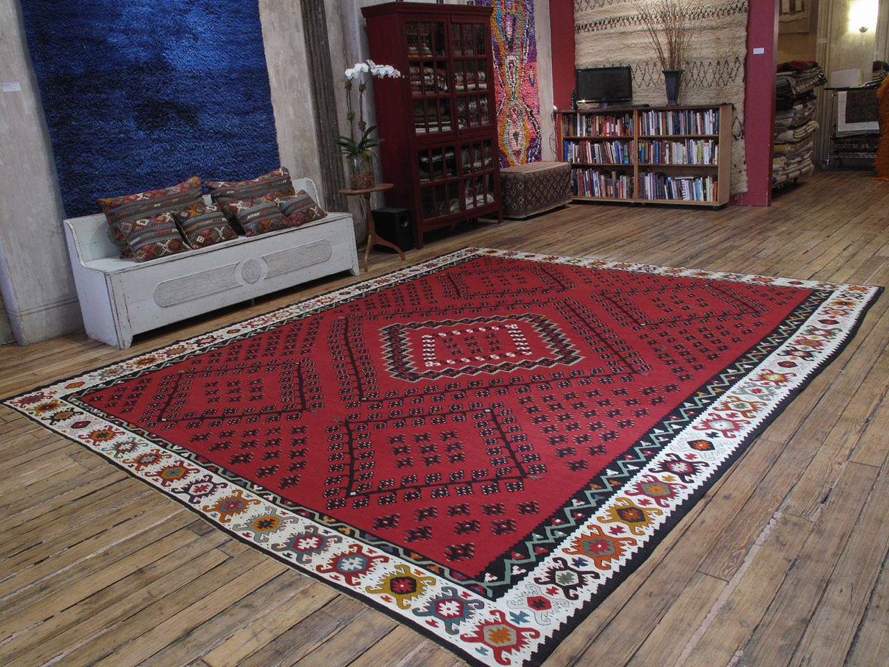A beautiful old Kilim of large proportions from the border region between Serbia and Bulgaria, which has a centuries-old tradition of Kilim weaving - older examples from the region are called Sharkoy, the old Turkish name of the town of Pirot, the