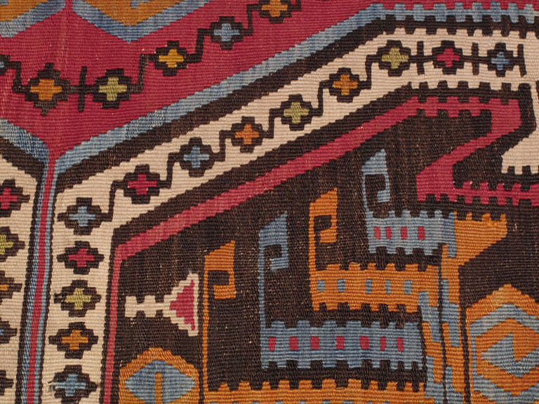 Ungewöhnlicher anatolischer Kelim-Teppich (Handgewebt) im Angebot