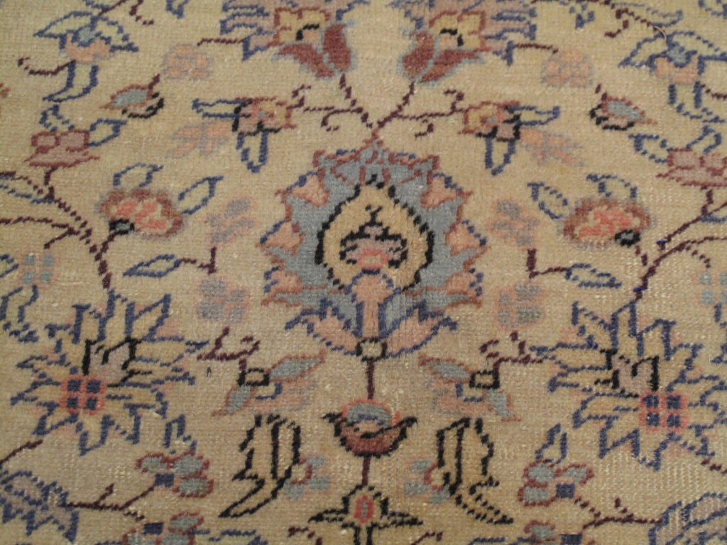 Kayseri Carpet In Good Condition For Sale In New York, NY