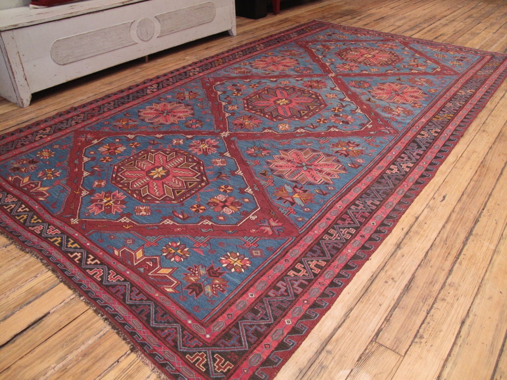 Sumak carpet or rug. A handsome tribal flatweave carpet or rug in 