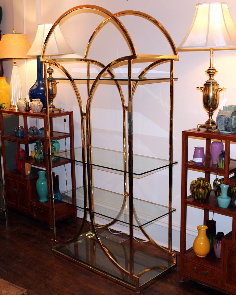 Vintage Mid Century Brass Chrome Glass Shelf Etagere Display Milo Baughman In Good Condition For Sale In Wilton, CT