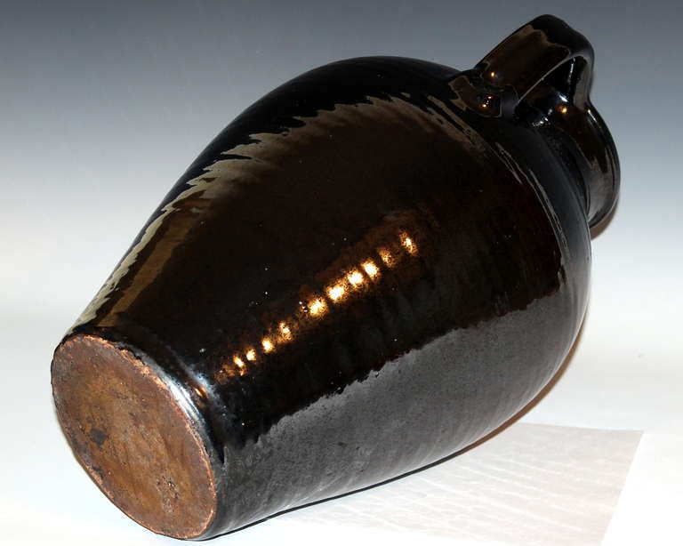 Mid-20th Century Old North Carolina Art Pottery Metallic Black Vase