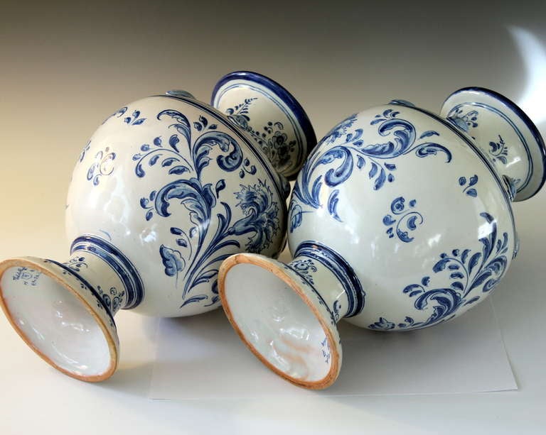spanish pottery vases