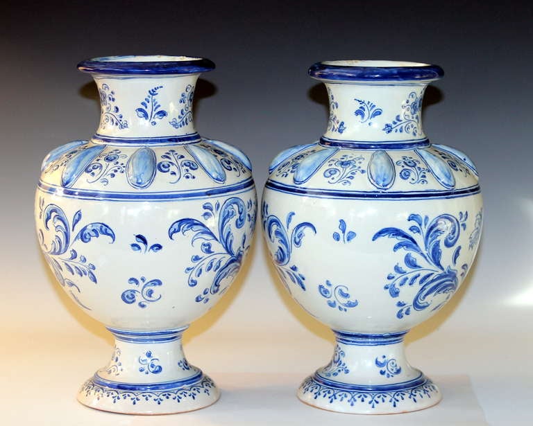 antique talavera pottery
