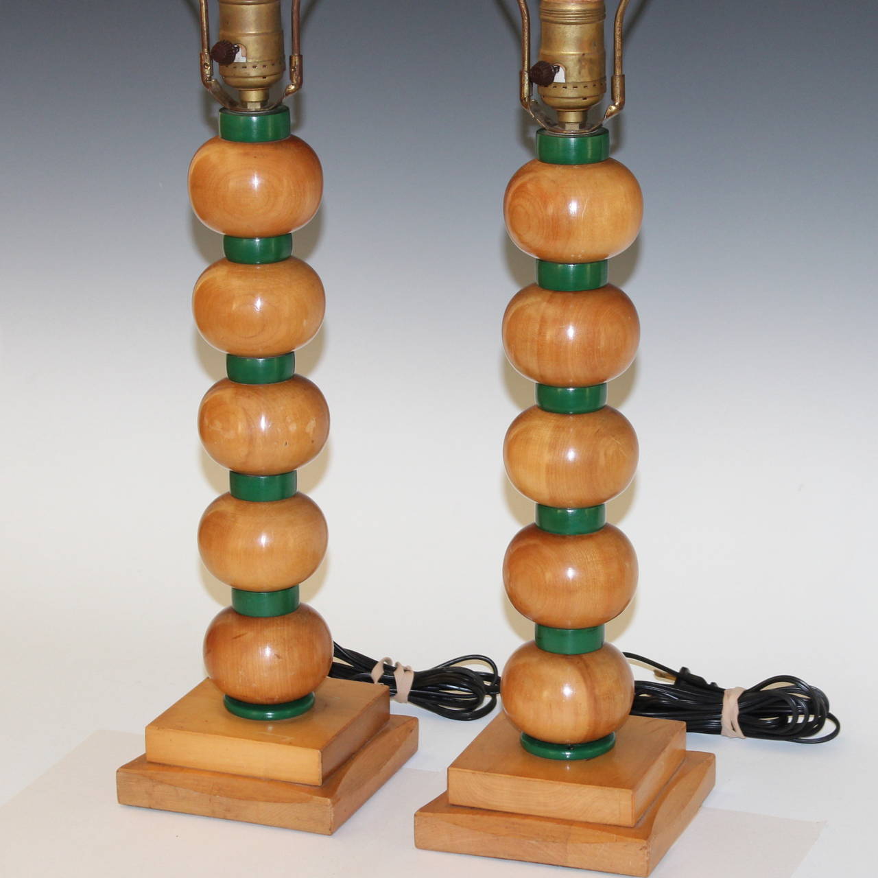 Danish Pair of Vintage Art Deco Atomic Age 1940s Molecular Model Turned Orb Lamps