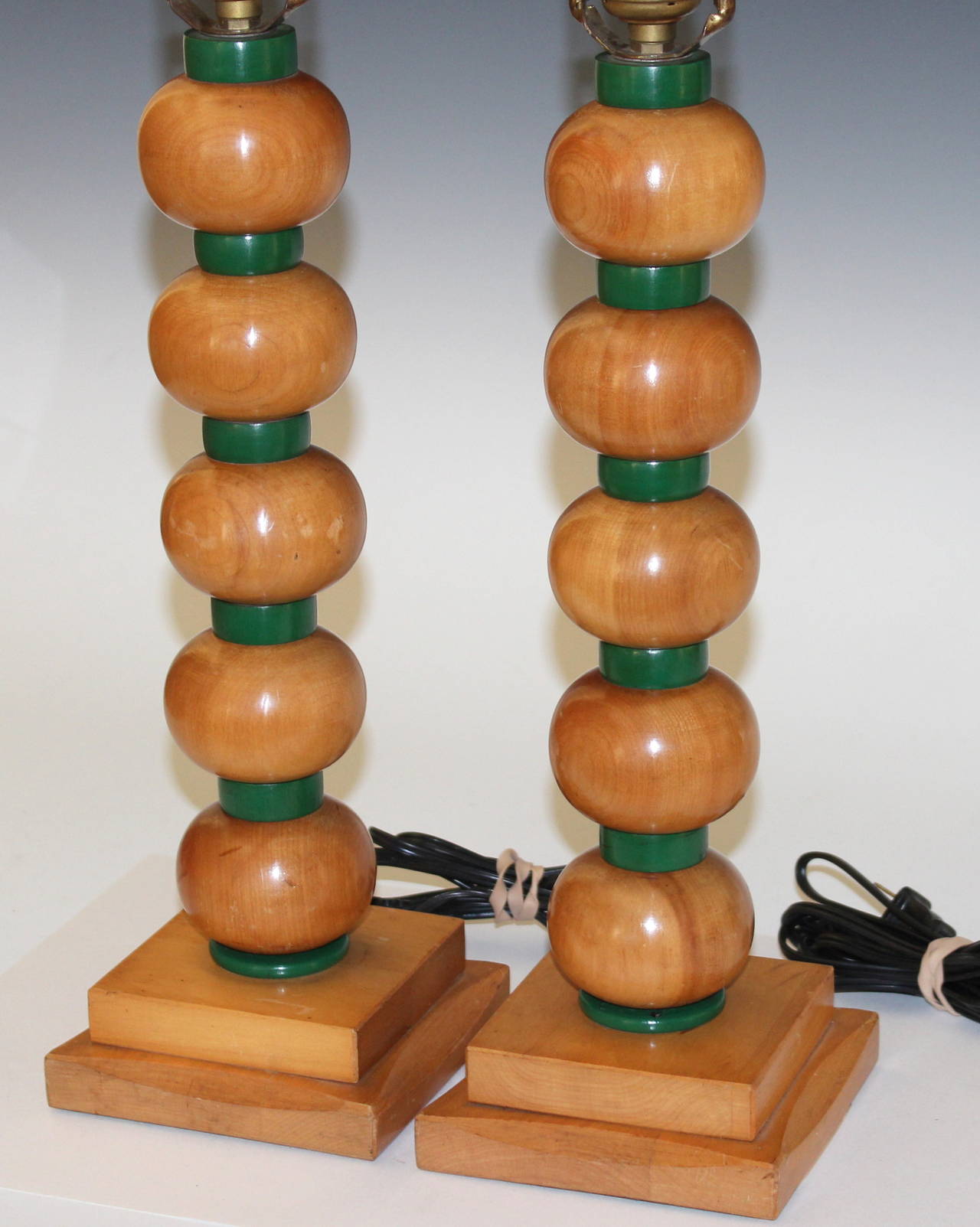 Maple Pair of Vintage Art Deco Atomic Age 1940s Molecular Model Turned Orb Lamps