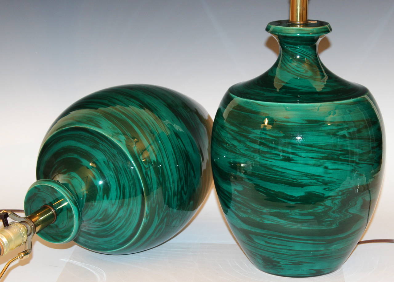 Pair of Vintage Bitossi Art Pottery Green Marbleized Raymor Lamps In Excellent Condition For Sale In Wilton, CT