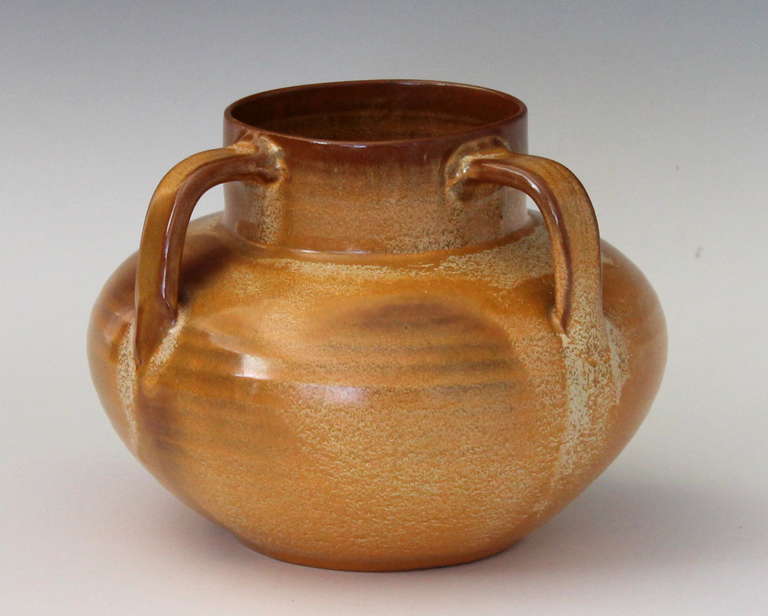 American Bybee, Ky. Southern Pottery Uranium Glaze vase For Sale
