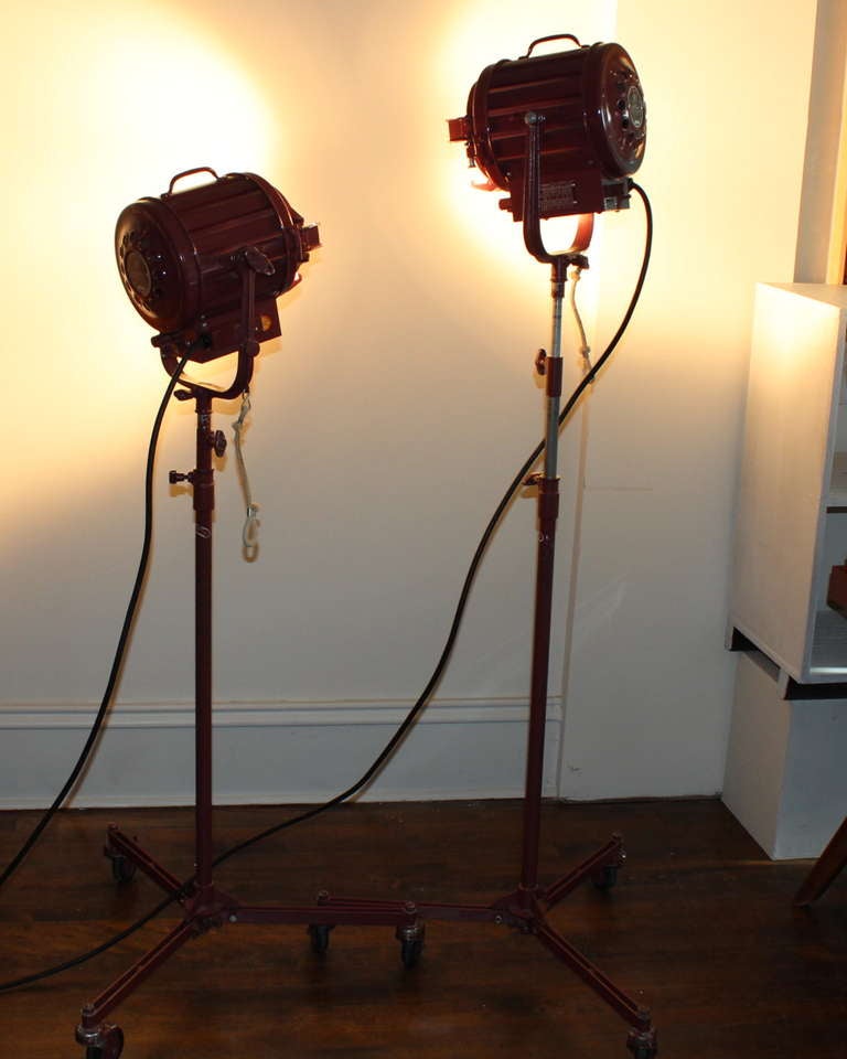 Pair Vintage Industrial Stage Studio Spot Flood Lights Lamps Mole Richardson 407 2