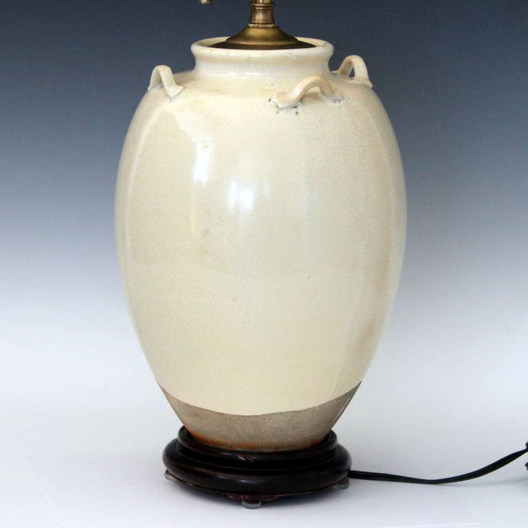 Japanese Storage Jar Lamp In Excellent Condition For Sale In Wilton, CT