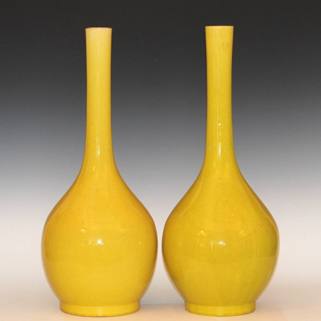 Large Pair of Antique Kyoto Pottery Bottle Vases in Acid Yellow Crackle Glaze 2