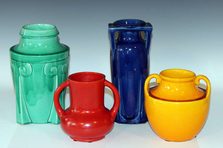 Awaji Pottery Vase in Red Monochrome 2