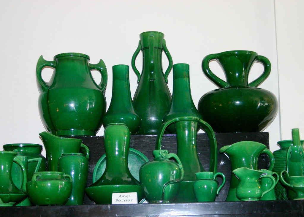 20th Century Large Awaji Pottery Green Swirl Vase