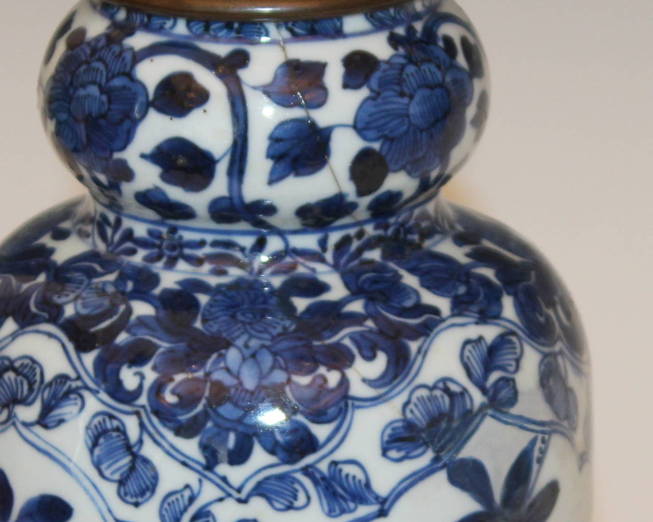 Antique Chinese Porcelain Kangxi 18th Century Blue and White Vase Lamp 1