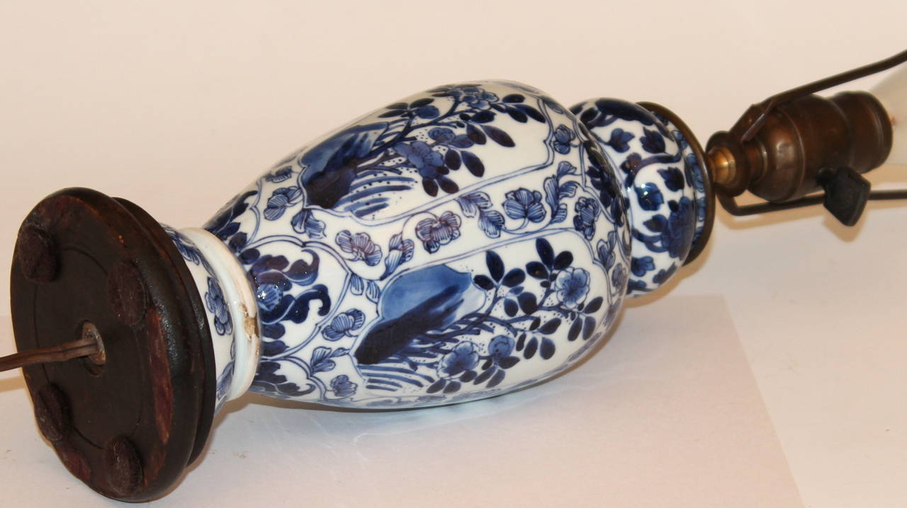 Antique Chinese Porcelain Kangxi 18th Century Blue and White Vase Lamp 3