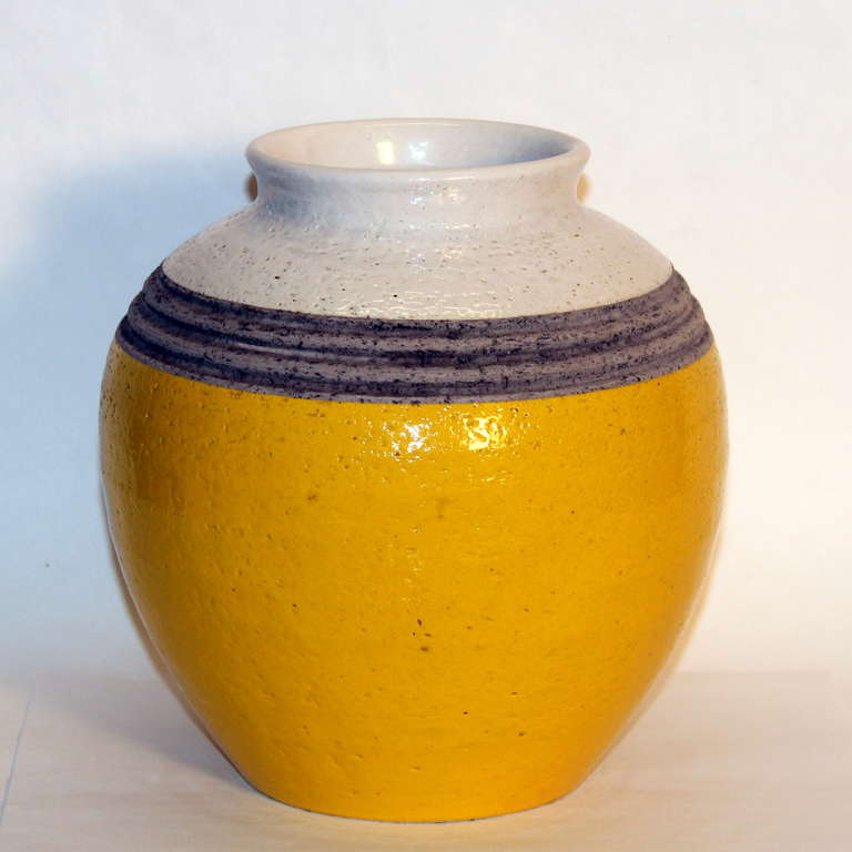 Minimalist Vintage Bitossi Atomic Yellow Vase