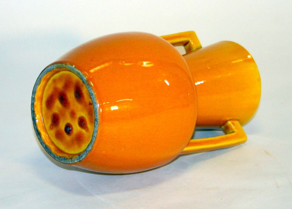 Awaji Pottery Vase in Amber Yellow Glaze In Excellent Condition For Sale In Wilton, CT
