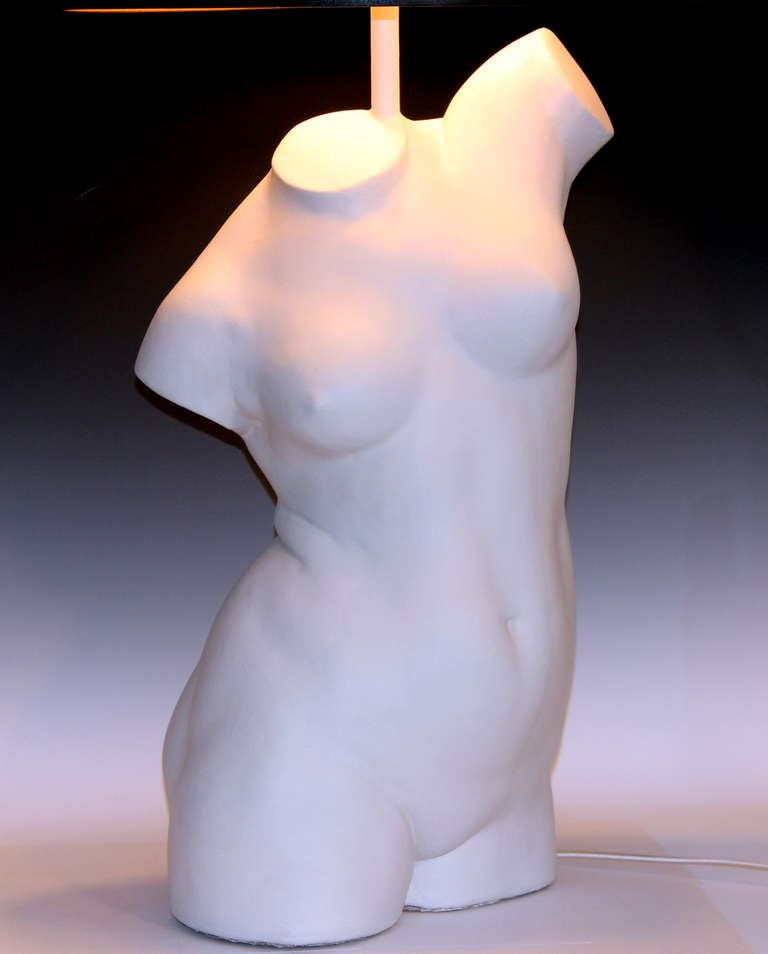 Large painted plaster lamp of a nude female torso realistically modeled with fine detail, circa 1960s. Double sockets with pull chains, new sockets and wiring. 39