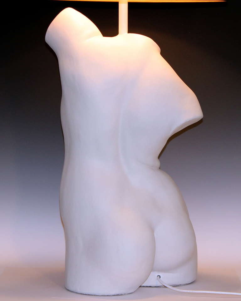 Vintage Lifesize Female Nude Figure Plaster Sculpture Lamp In Excellent Condition In Wilton, CT