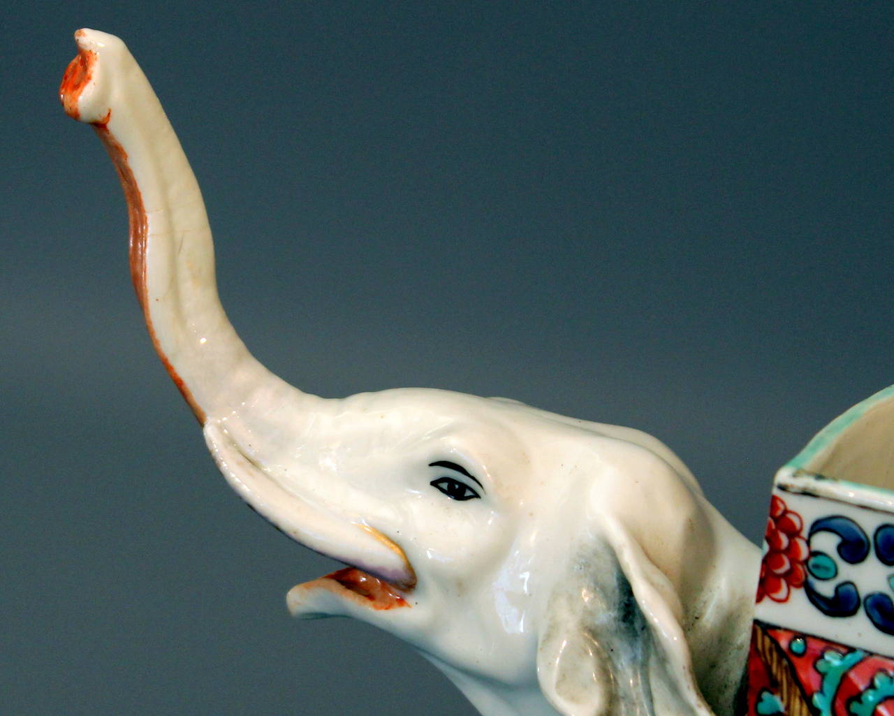 Late 19th Century Pair of Antique French Samson Paris Porcelain Kakiemon Elephants