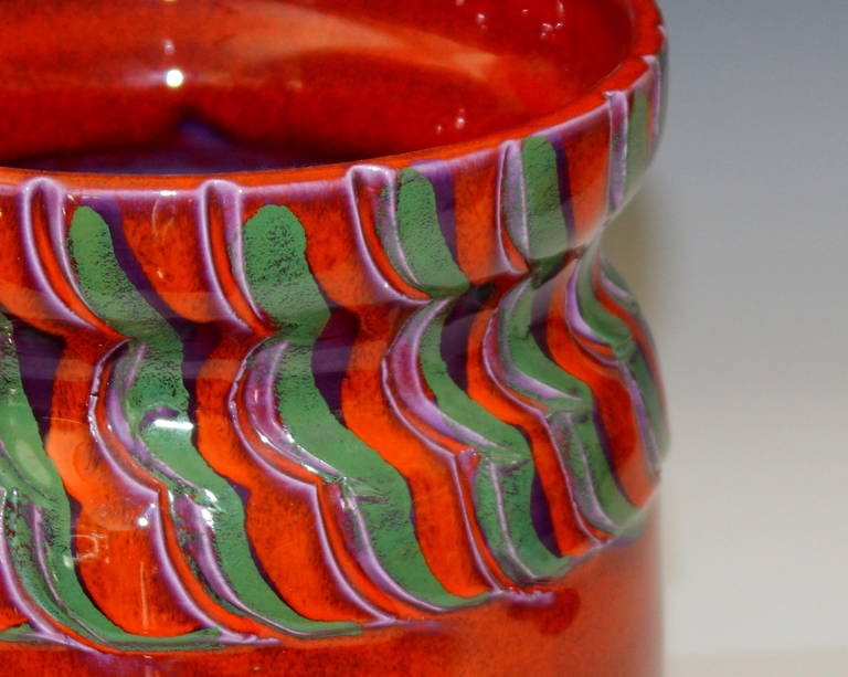 Vintage Italian Art Pottery Hot Orange Bellini for Raymor Vase In Excellent Condition In Wilton, CT