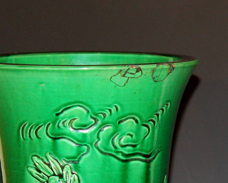 Large Antique Awaji Hu-Form Dragon Vase, circa 1910 1
