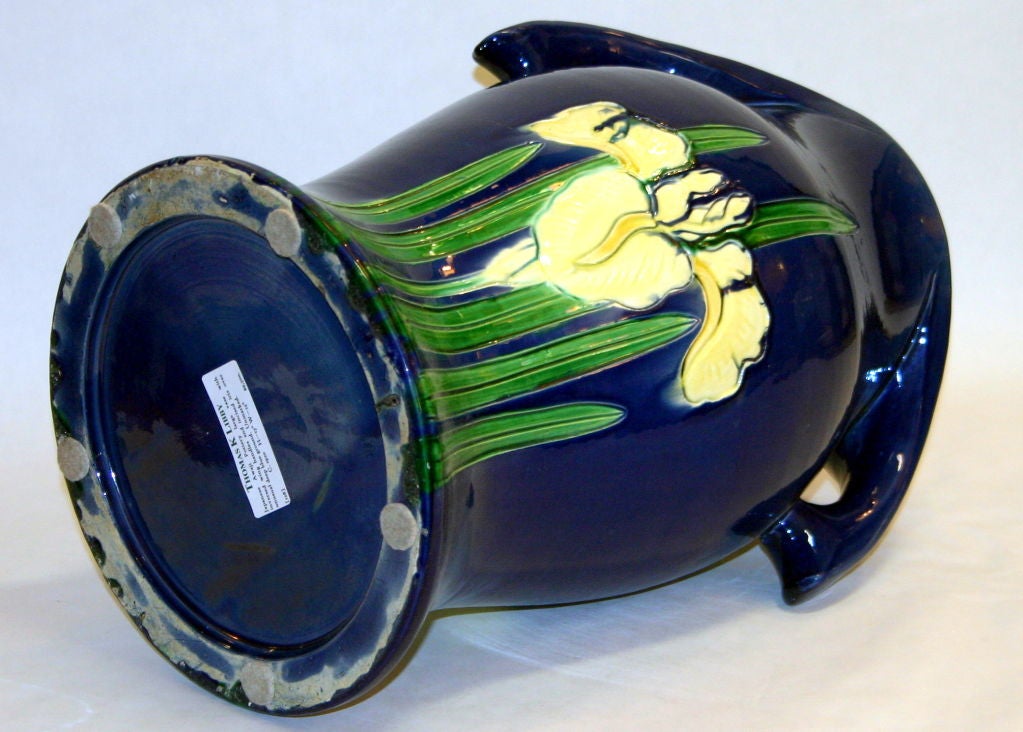 Large Awaji Art Deco Vase with Incised Irises on a Blue Ground For Sale