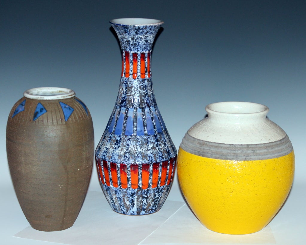 Pottery Bitossi for Raymor Bull's Eye Vase