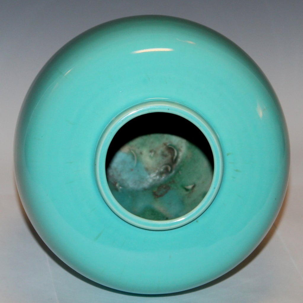 Awaji Ginger Jar in Sky Blue Glaze In Excellent Condition In Wilton, CT