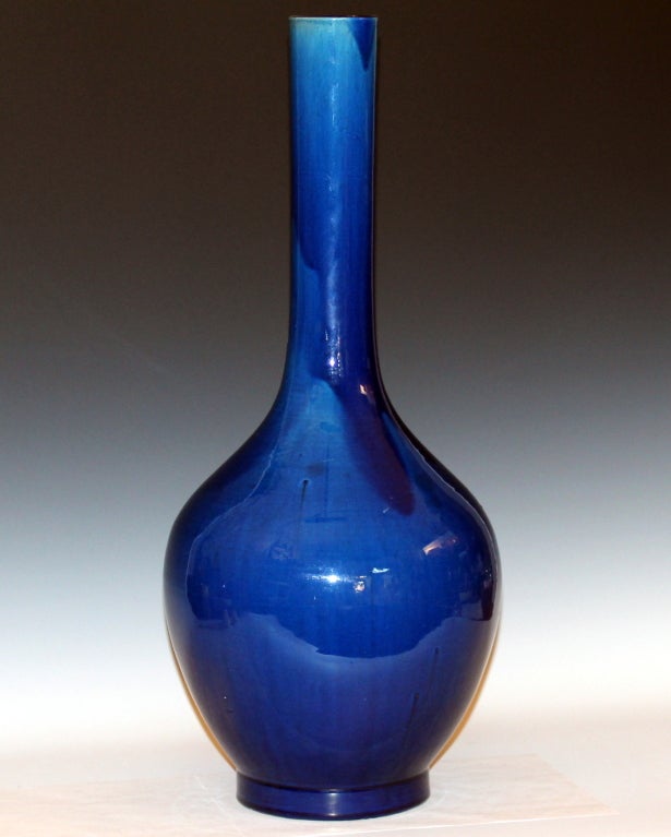 Antique Kyoto pottery blue monochrome point bottle vase, circa 1910. Measures: 24