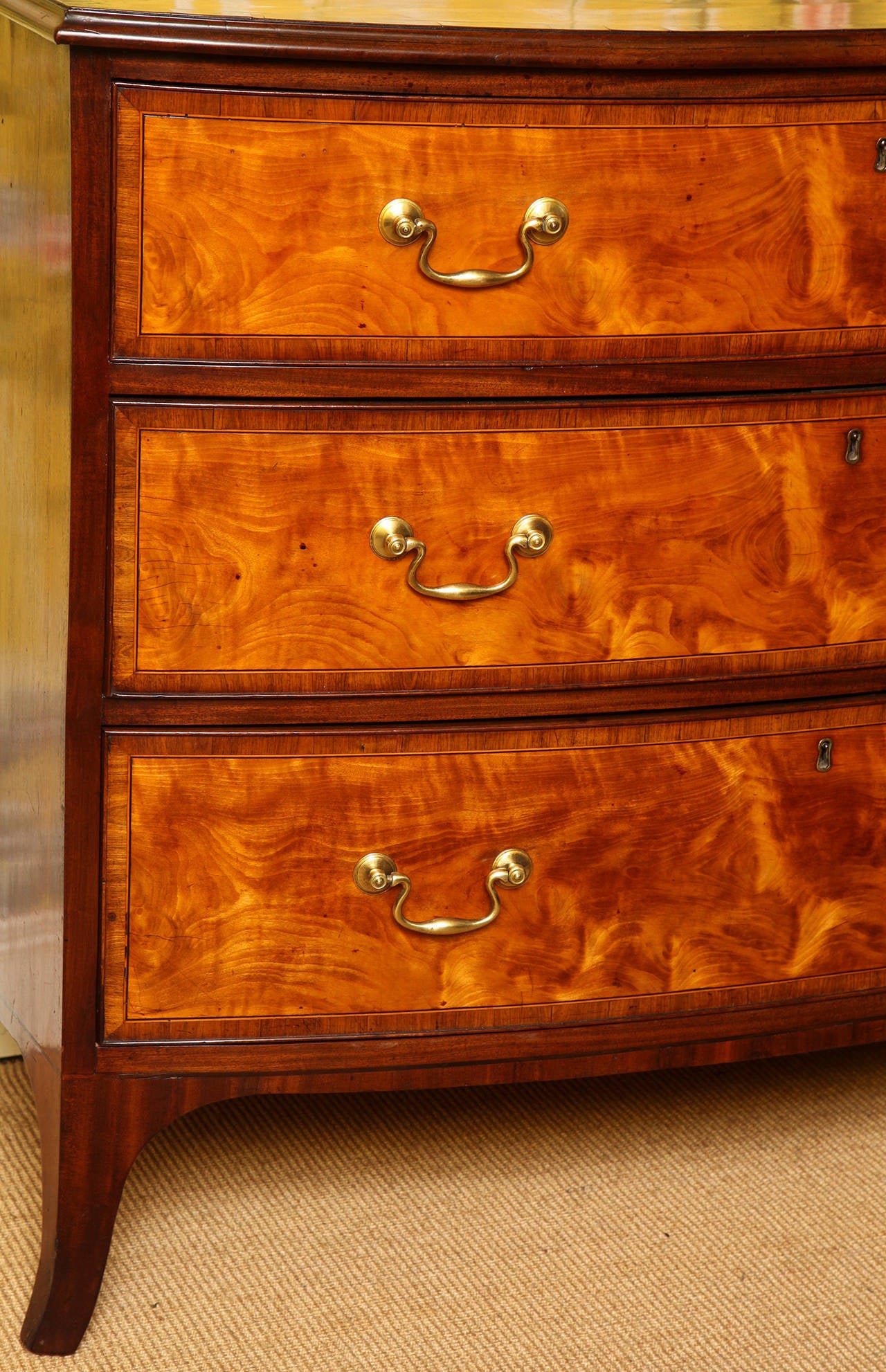 Late 18th Century Antique Sheraton Period Inlaid Satinwood Bowfront Chest of Drawers, circa 1780