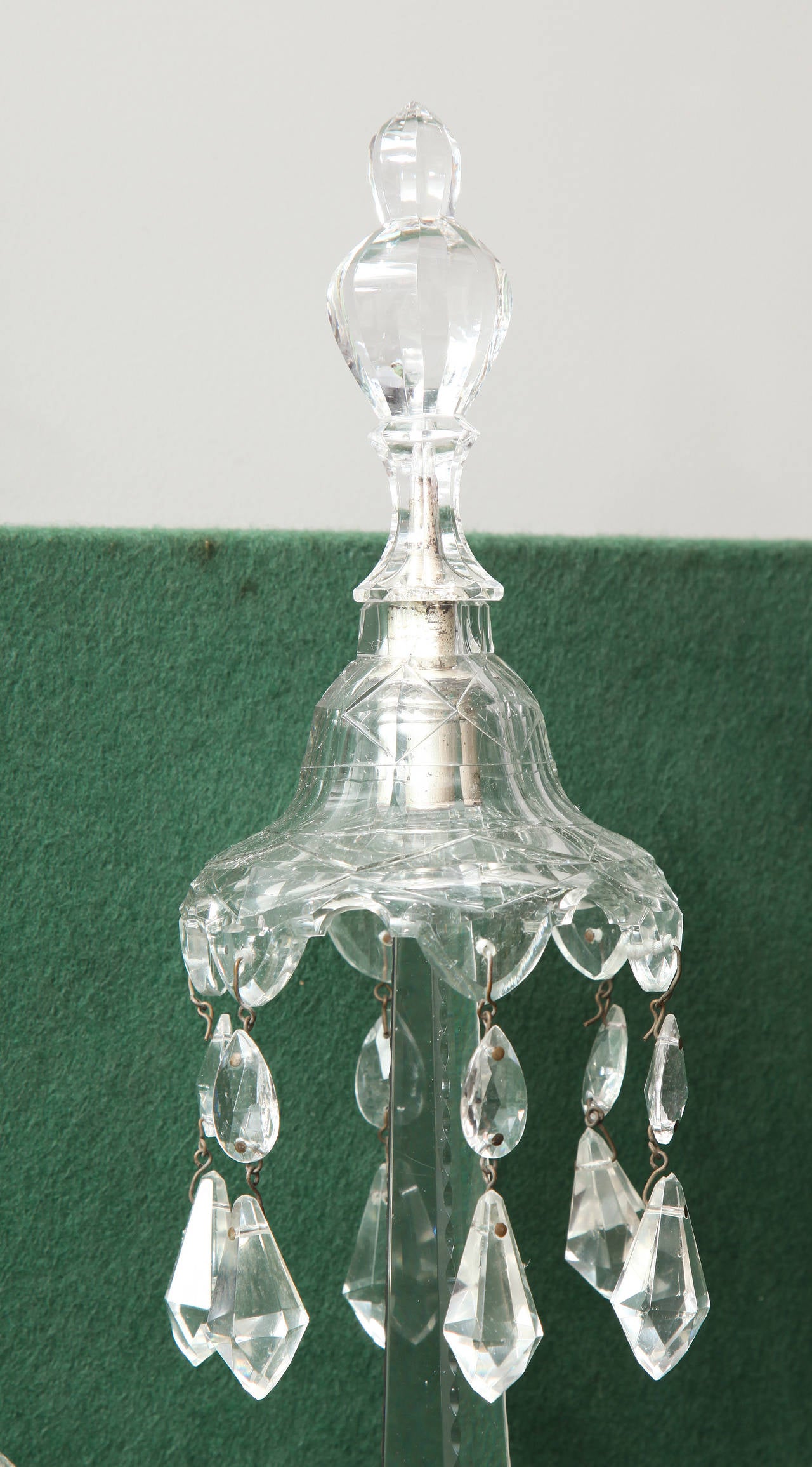 Faceted Very Fine Pair of Georgian Cut Crystal Wall Lights, English, circa 1780