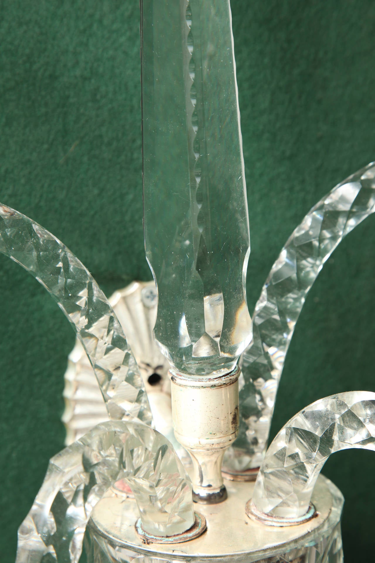 Late 18th Century Very Fine Pair of Georgian Cut Crystal Wall Lights, English, circa 1780