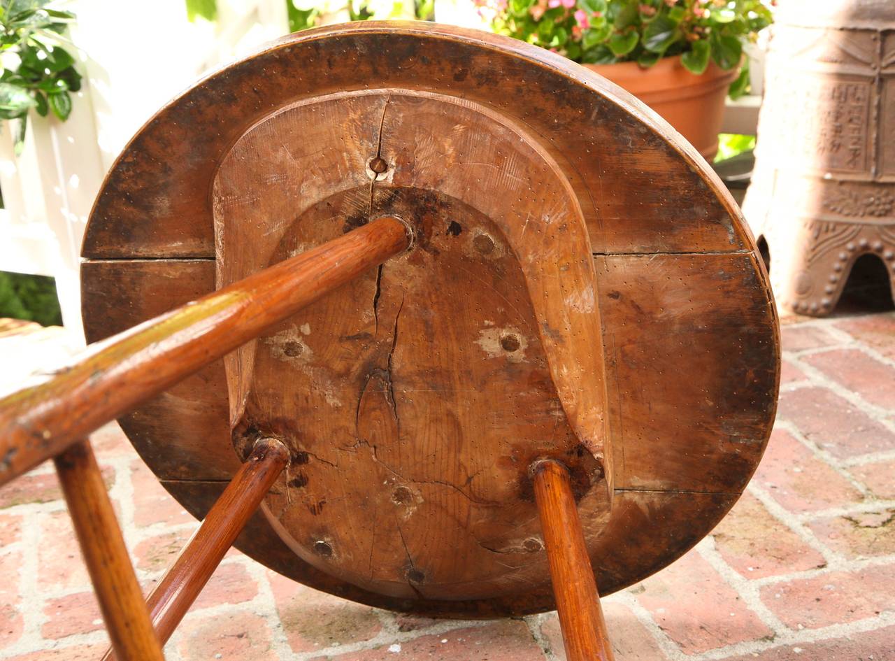 Circular Maple/Ash Cheese Board Table, English or Welsh, circa 1750 In Stock For Sale 3