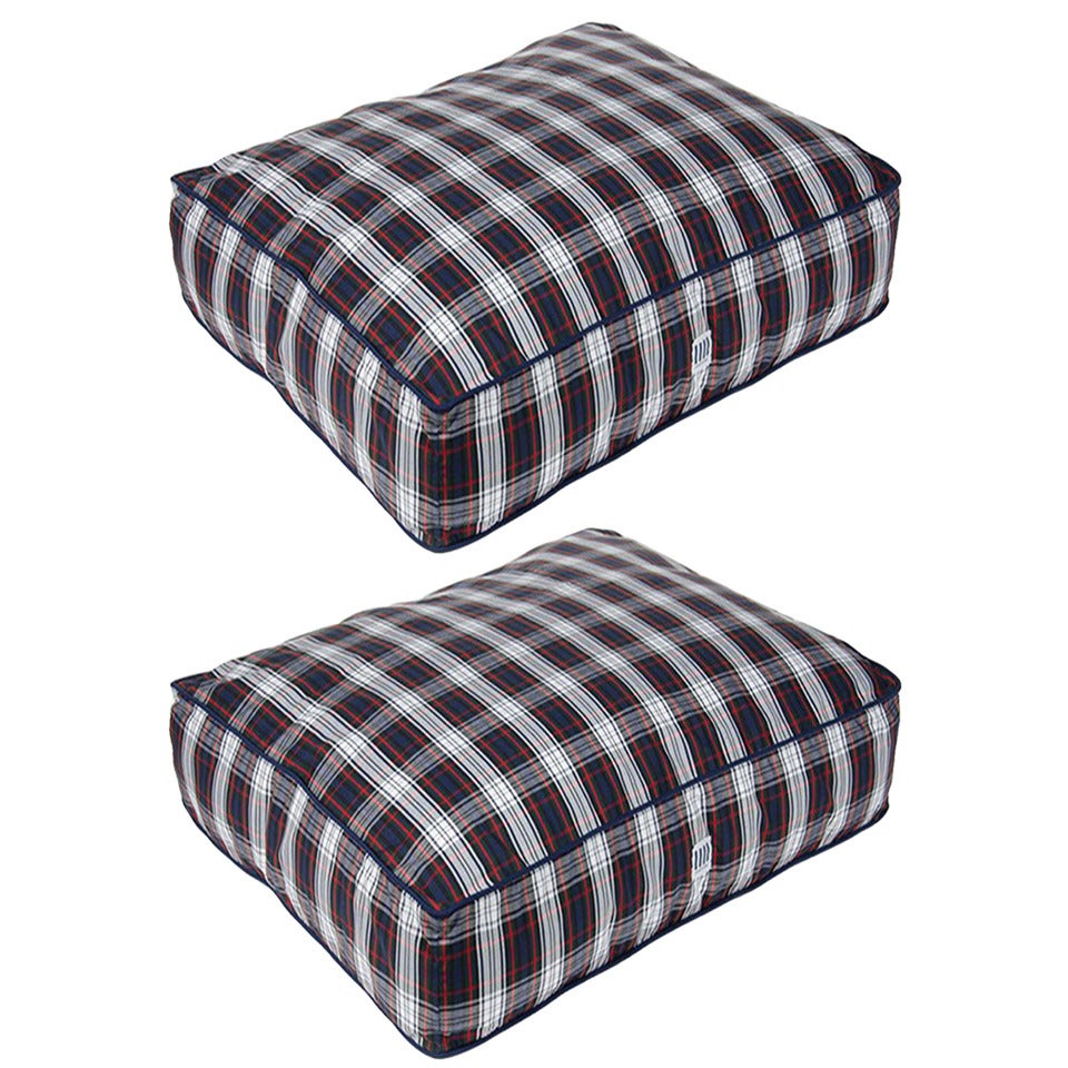 Blue Plaid Dog Bed