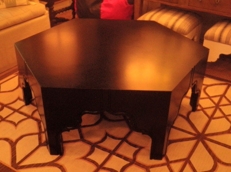 American Large Hexagonal Table