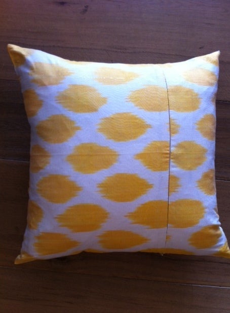 Ikat Pillow In Excellent Condition In West Hollywood, CA