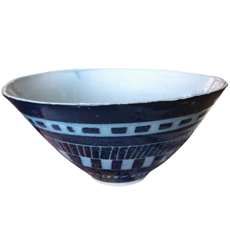 Chinese Ceramic Bowl at 1stdibs
