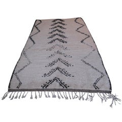 1960s Moroccan Beni Ourain Rug with Chevron and Zig Zag Motif 2