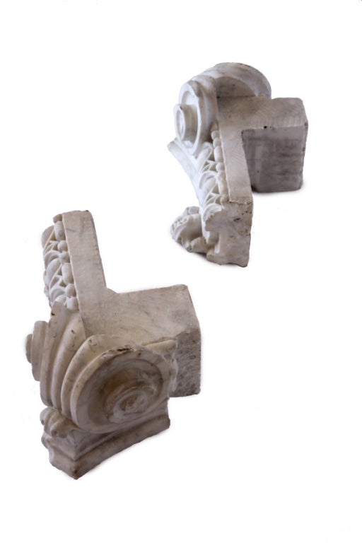 Marble Molding Element In Good Condition For Sale In Corona Del Mar, CA