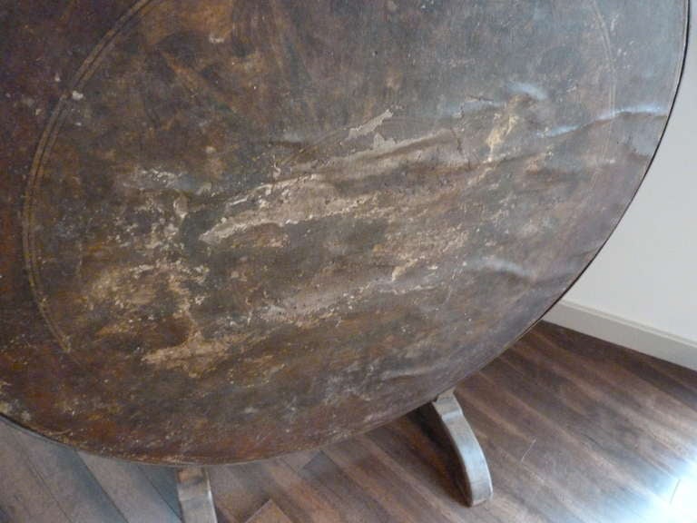 Tilt Top Wine Table In Distressed Condition For Sale In Corona Del Mar, CA